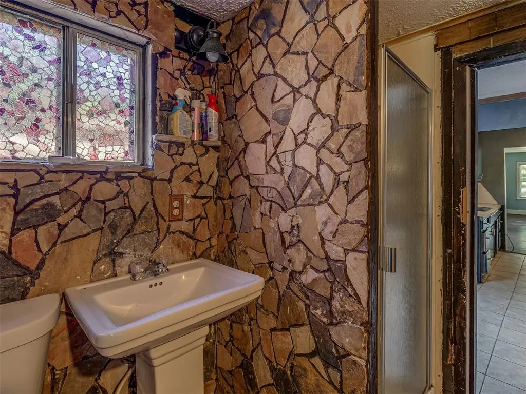 Photo 19 — 1426 SW 28th Street, Oklahoma City, OK 73108