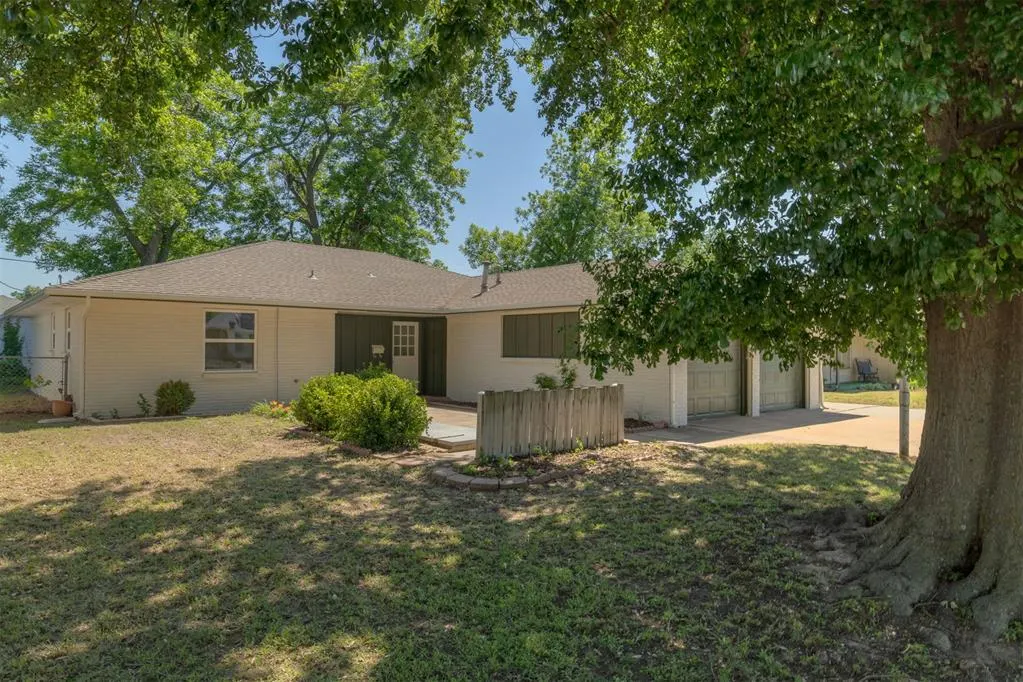 Photo 5 — 7516 NW 27th Street, Bethany, OK 73008