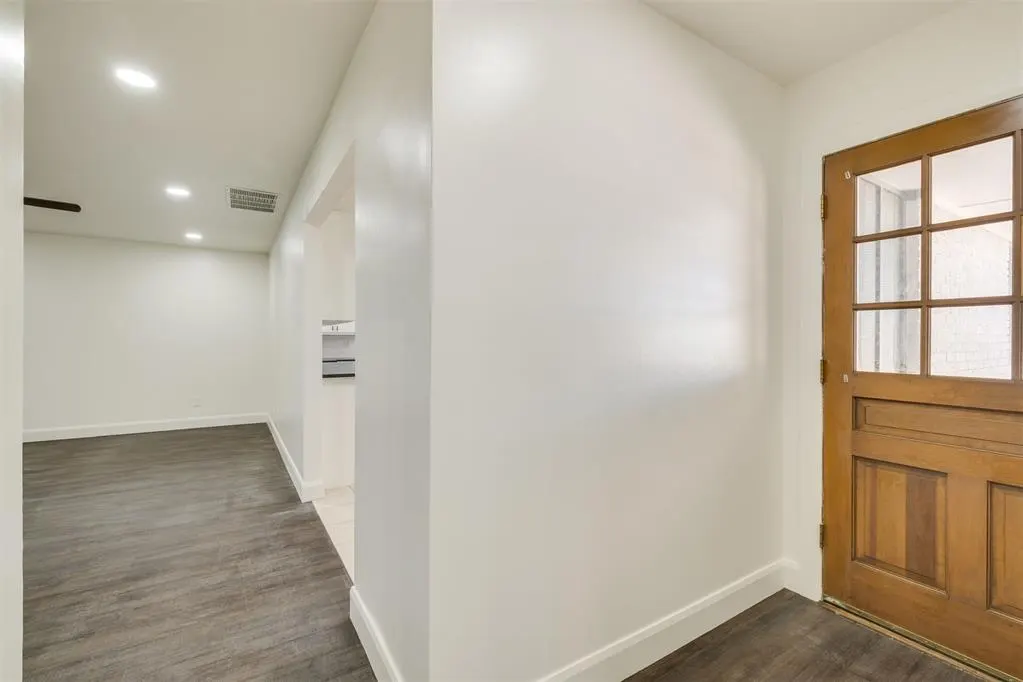 Photo 9 — 7516 NW 27th Street, Bethany, OK 73008