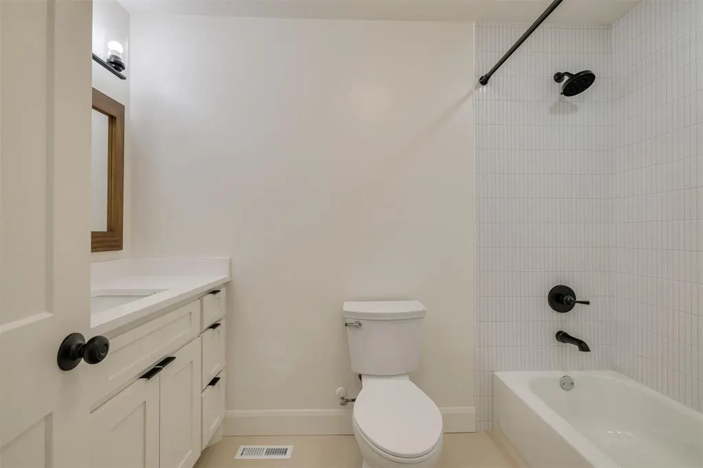 Photo 39 — 7516 NW 27th Street, Bethany, OK 73008