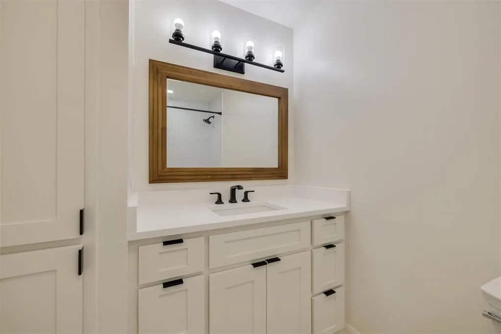 Photo 40 — 7516 NW 27th Street, Bethany, OK 73008