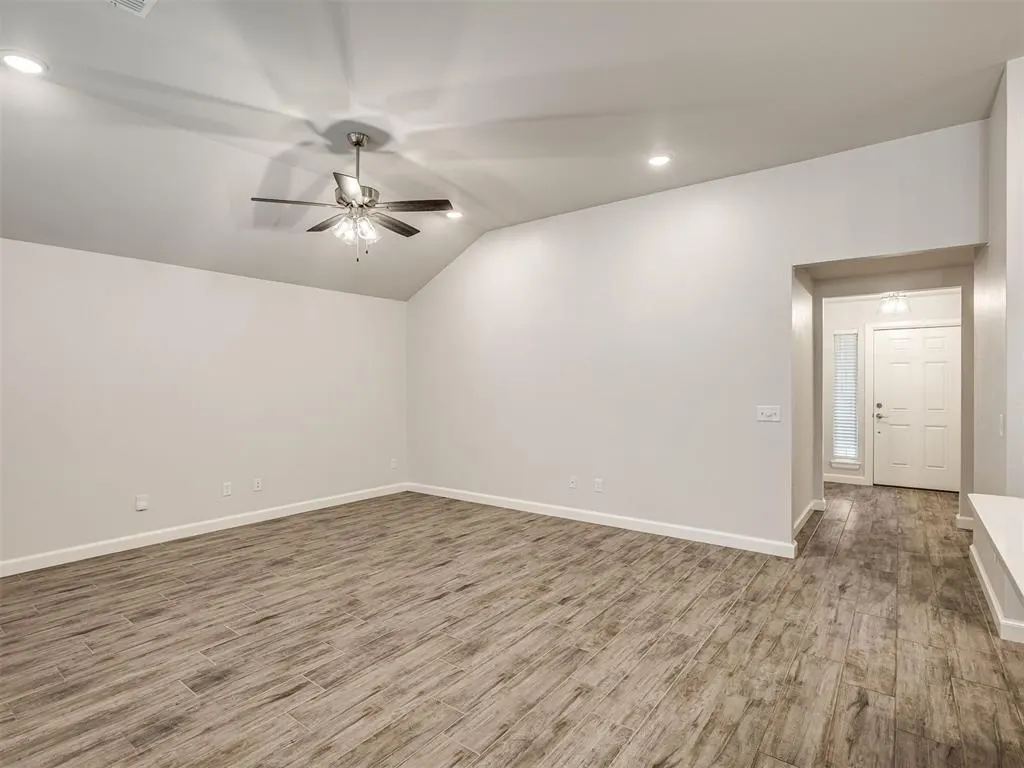 Photo 10 — 3714 Cassidy Drive, Norman, OK 73069