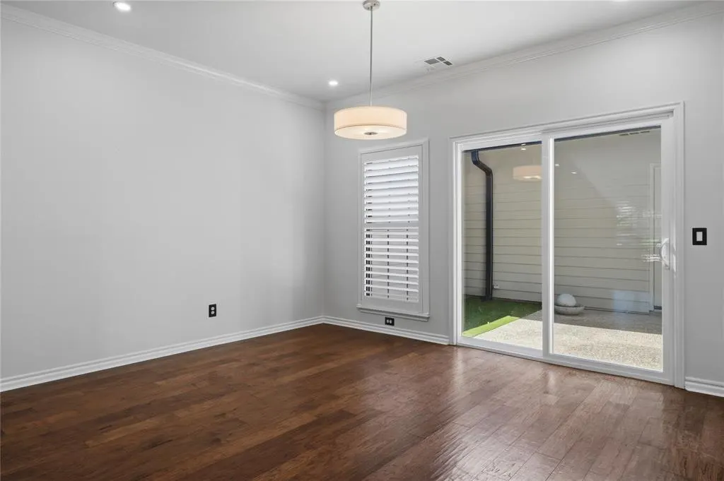 Photo 9 — 6208 Waterford Boulevard 106, Oklahoma City, OK 73118