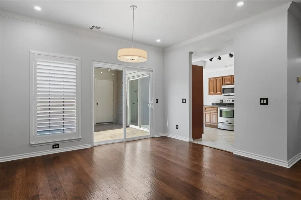Photo 11 — 6208 Waterford Boulevard 106, Oklahoma City, OK 73118