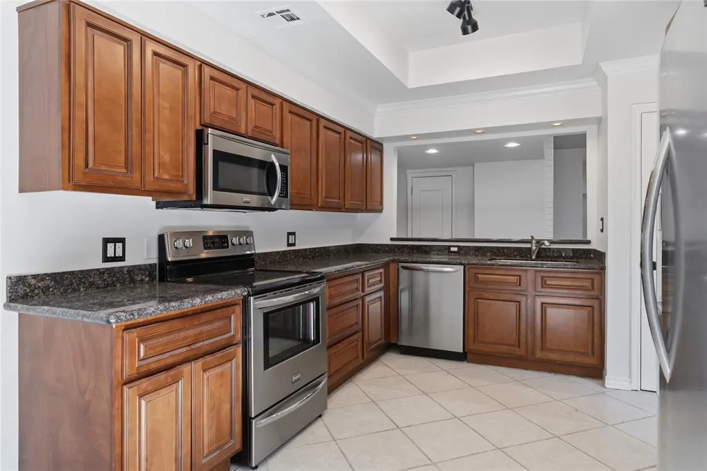 Photo 13 — 6208 Waterford Boulevard 106, Oklahoma City, OK 73118