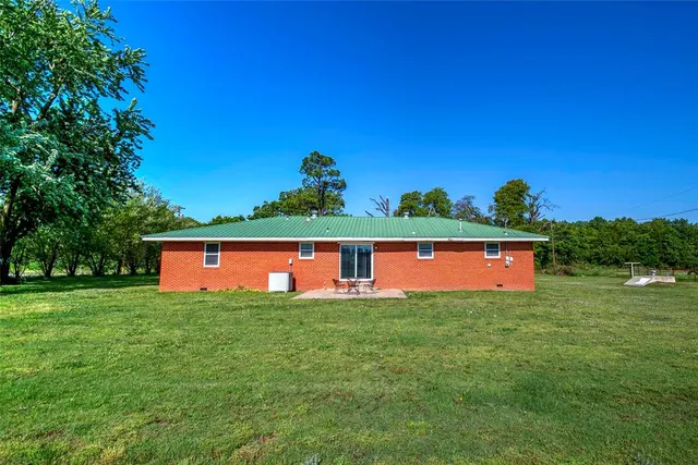 Photo 5 — 900678 S 3420 Road, Chandler, OK 74834