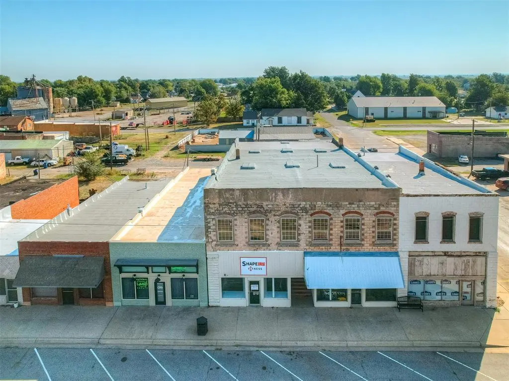 Photo 29 — 104 N Grand Street, Crescent, OK 73028