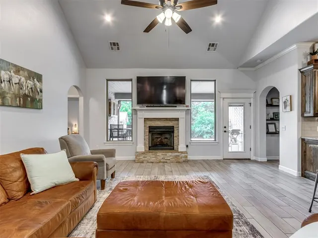 Photo 5 — 501 Arrowhead Drive, Tuttle, OK 73089