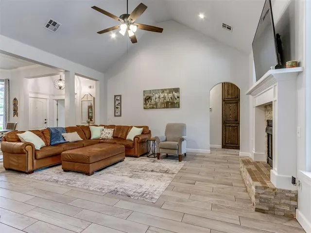 Photo 7 — 501 Arrowhead Drive, Tuttle, OK 73089