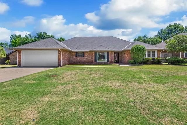 Front exterior — 4031 Spyglass Road, Oklahoma City, OK 73120