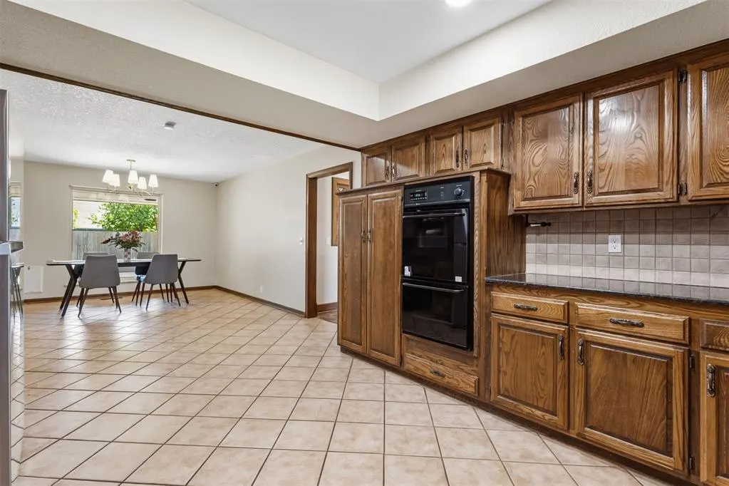 Photo 20 — 4031 Spyglass Road, Oklahoma City, OK 73120