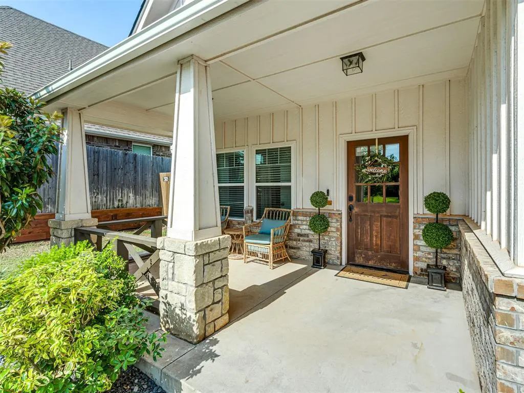Photo 3 — 16309 Monarch Field Road, Edmond, OK 73013