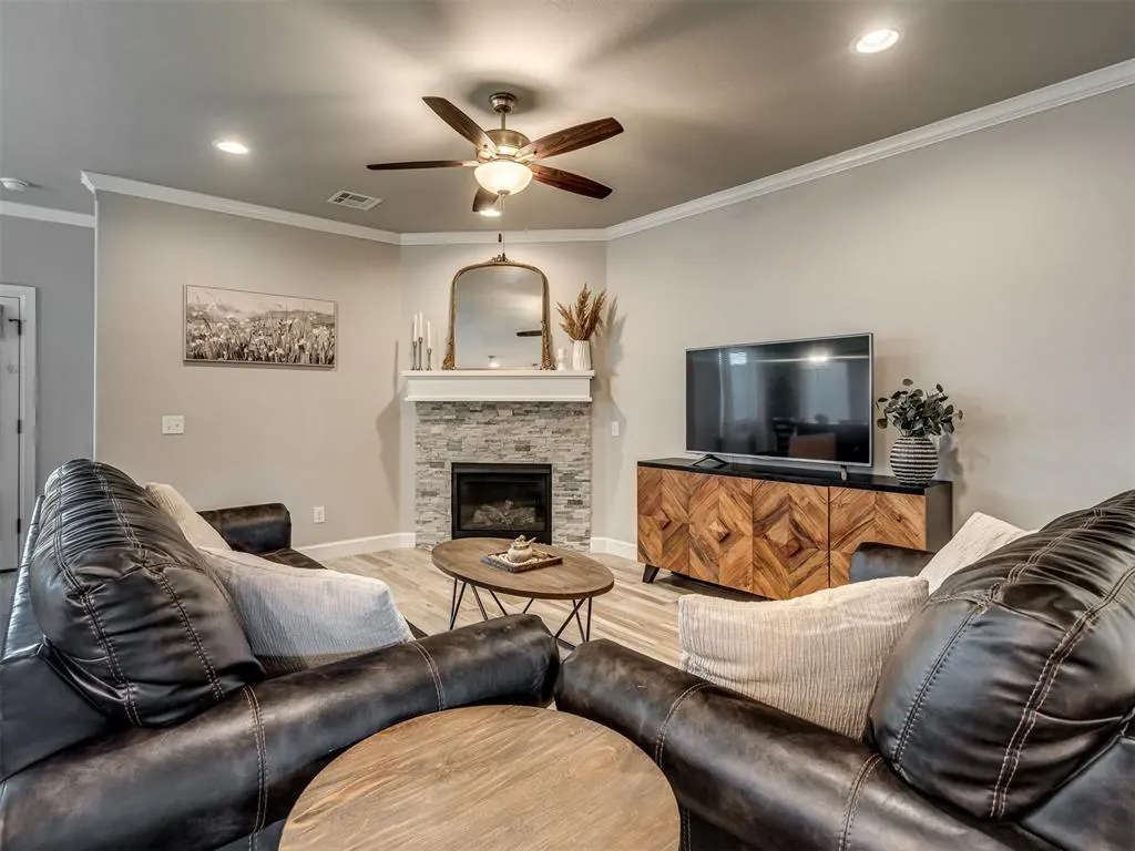 Photo 10 — 16309 Monarch Field Road, Edmond, OK 73013