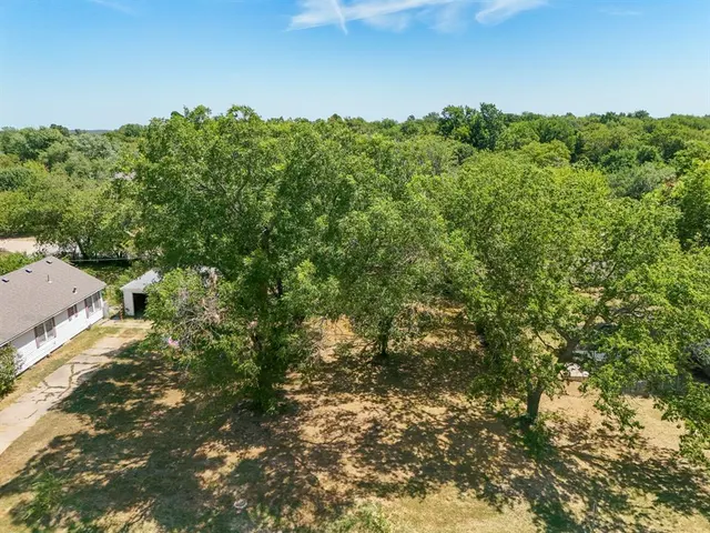 Photo 6 — 1201 N Center Avenue, Shawnee, OK 74801