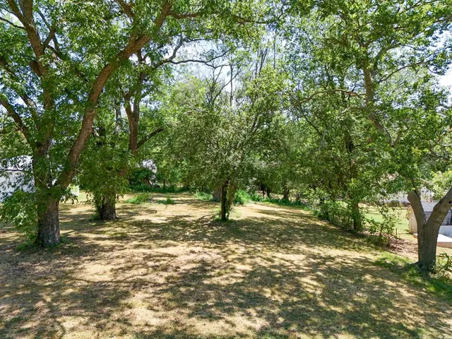 Photo 8 — 1201 N Center Avenue, Shawnee, OK 74801