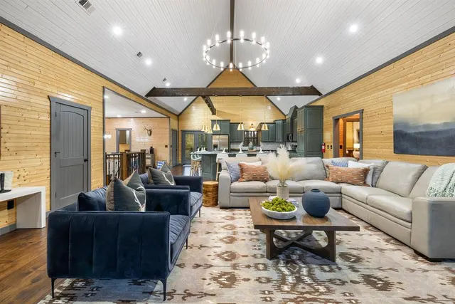 Photo 3 — 92 Pine Ridge Trail, Broken Bow, OK 74728