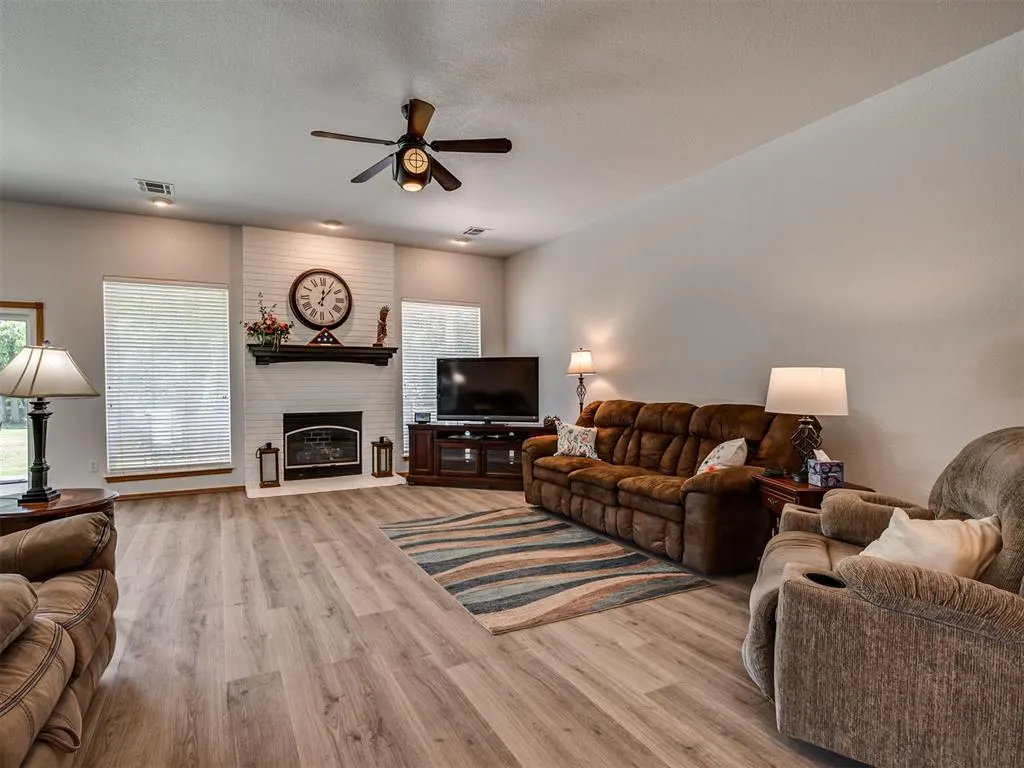 Photo 9 — 43447 Cobblestone Way, Tecumseh, OK 74873