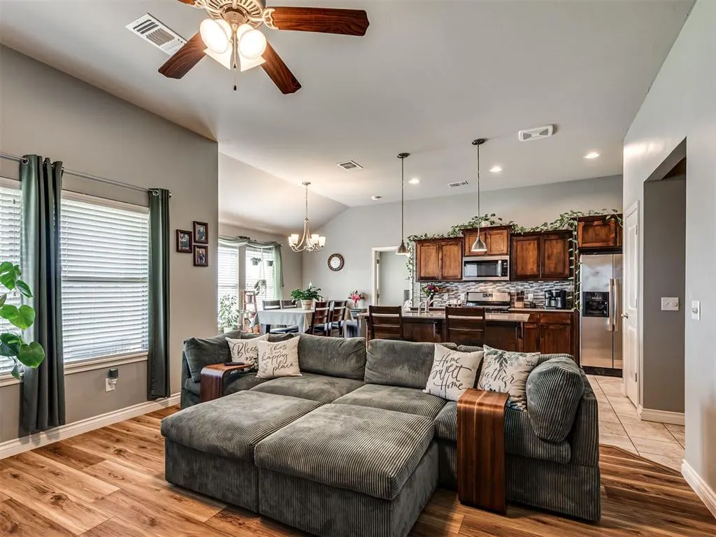 Photo 10 — 13016 Running Pebble Road, Piedmont, OK 73078
