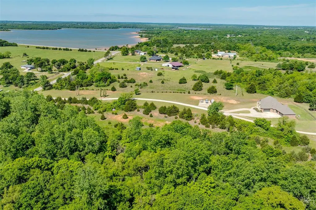 Photo 4 — 33410 Pecan Grove Road, Shawnee, OK 74804