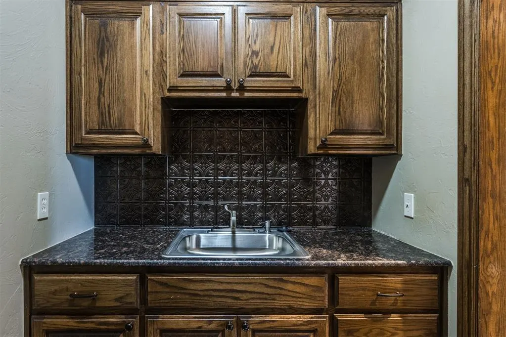 Photo 22 — 33410 Pecan Grove Road, Shawnee, OK 74804