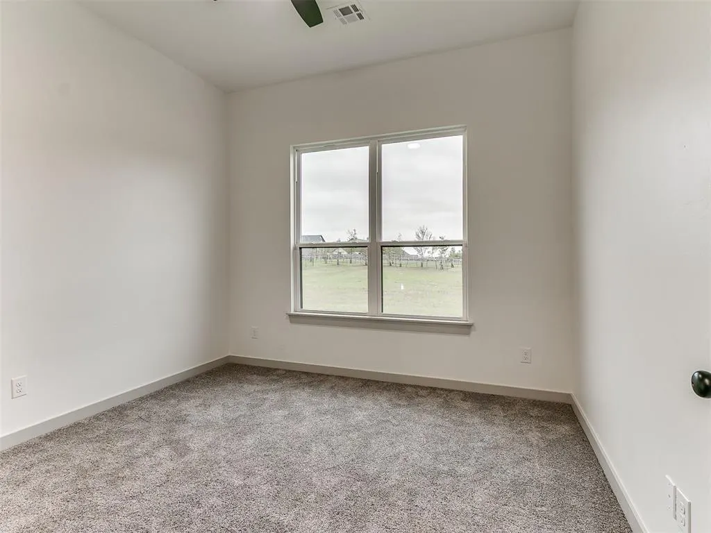 Photo 22 — 2441 Hawks Haven Drive, Guthrie, OK 73044