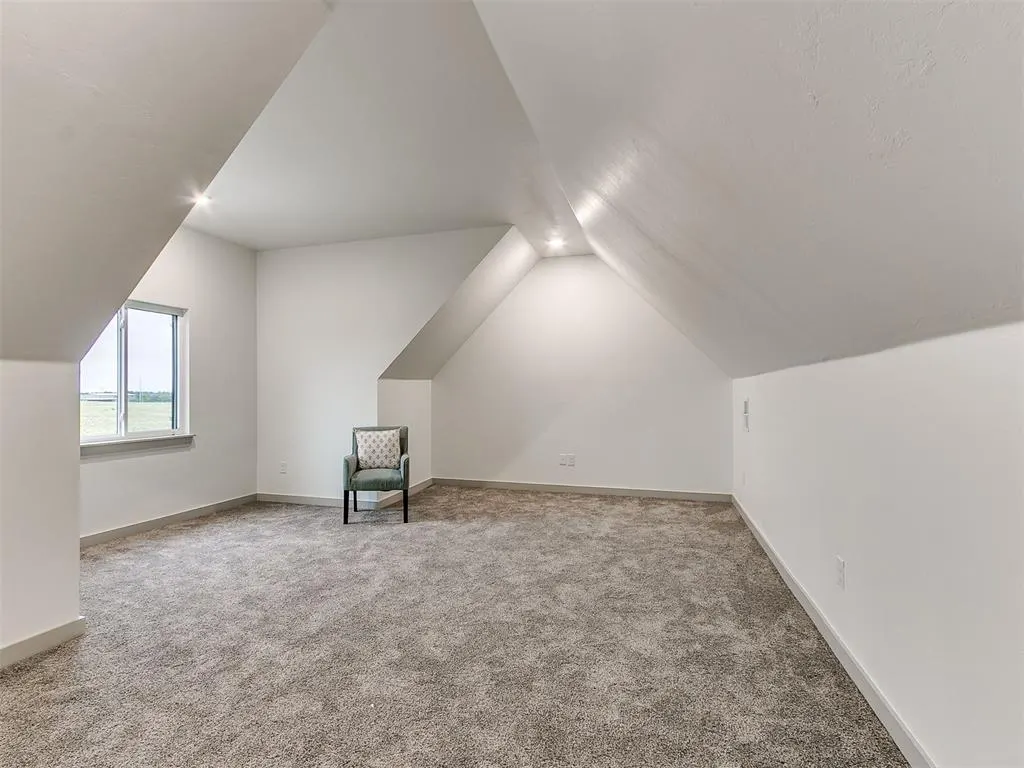 Photo 36 — 2441 Hawks Haven Drive, Guthrie, OK 73044