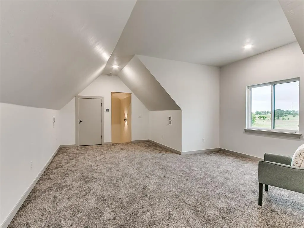 Photo 37 — 2441 Hawks Haven Drive, Guthrie, OK 73044