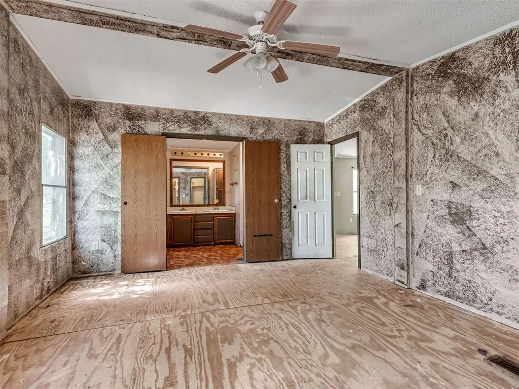 Photo 15 — 10943 Stoup Drive, Blanchard, OK 73010