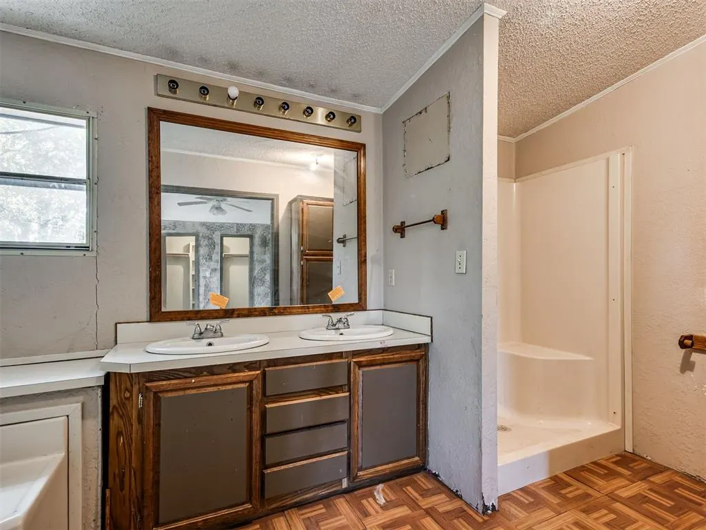 Photo 18 — 10943 Stoup Drive, Blanchard, OK 73010