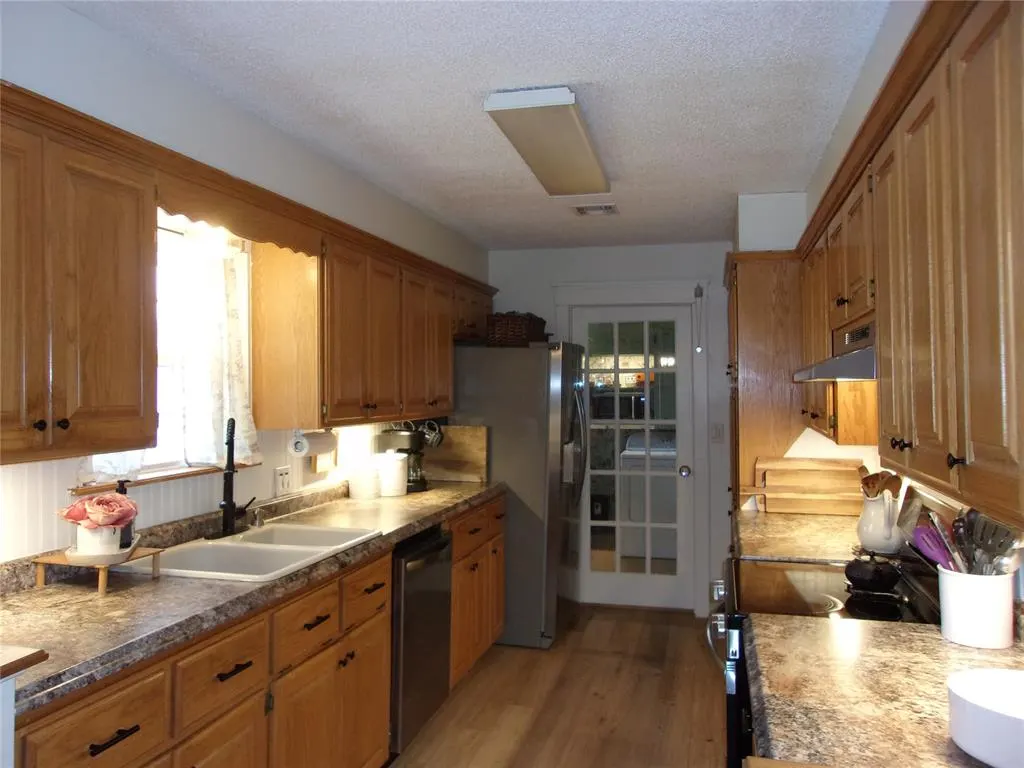 Photo 16 — 1915 N Philadelphia Avenue, Shawnee, OK 74804
