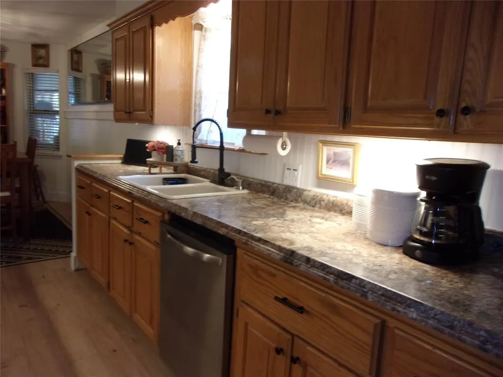 Photo 18 — 1915 N Philadelphia Avenue, Shawnee, OK 74804