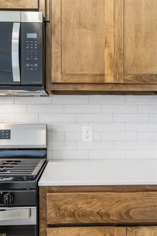 Photo 11 — 16009 Switchgrass Place, Moore, OK 73170