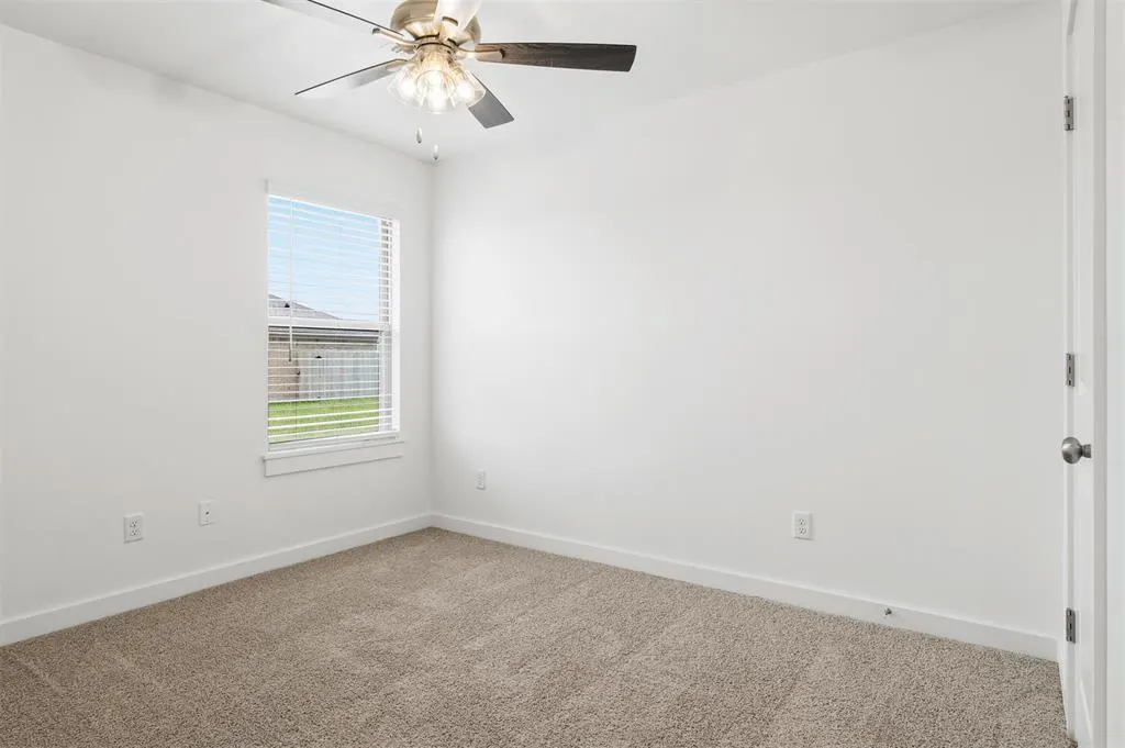 Photo 21 — 16009 Switchgrass Place, Moore, OK 73170