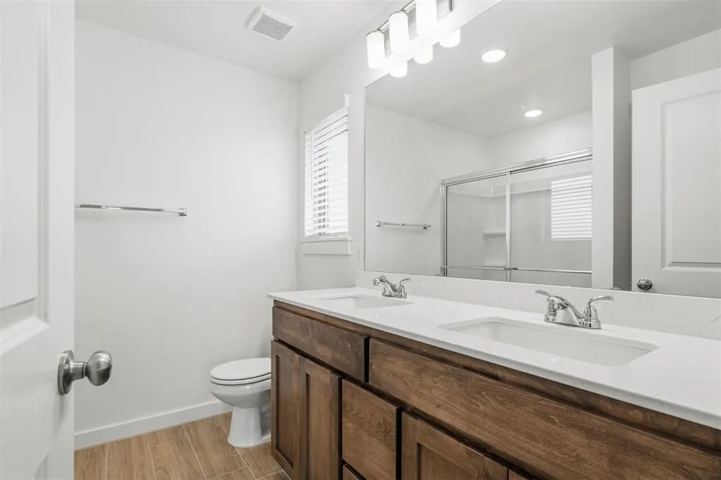 Photo 28 — 16009 Switchgrass Place, Moore, OK 73170
