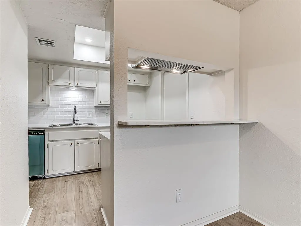 Photo 17 — 4701 Royal Oak Drive, Oklahoma City, OK 73135