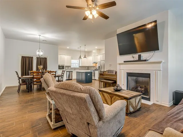 Photo 8 — 2995 N Clarke Street, Choctaw, OK 73020