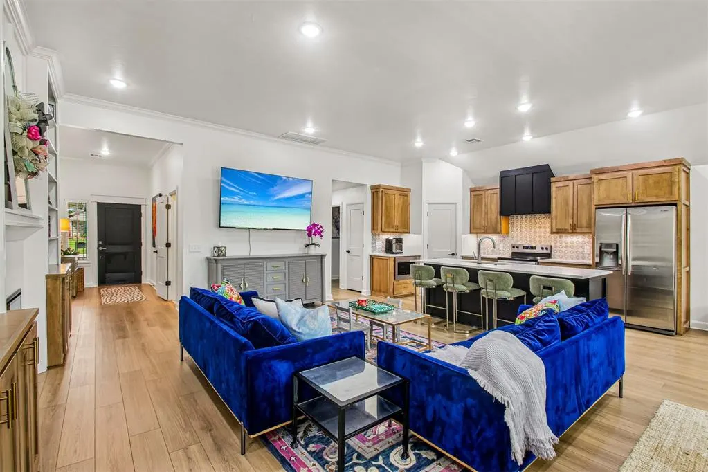 Photo 7 — 2107 Turtle Creek Way, Norman, OK 73071