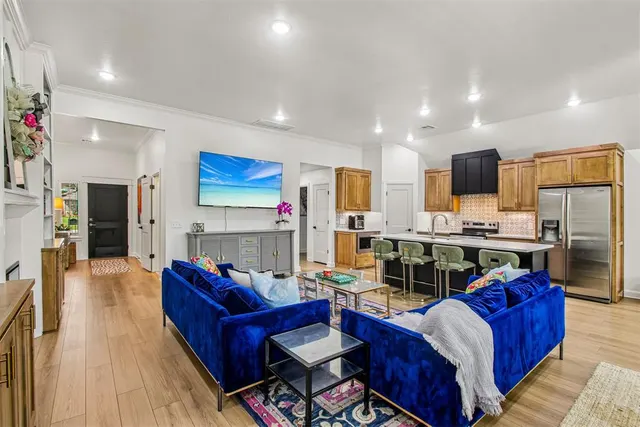 Photo 7 — 2107 Turtle Creek Way, Norman, OK 73071