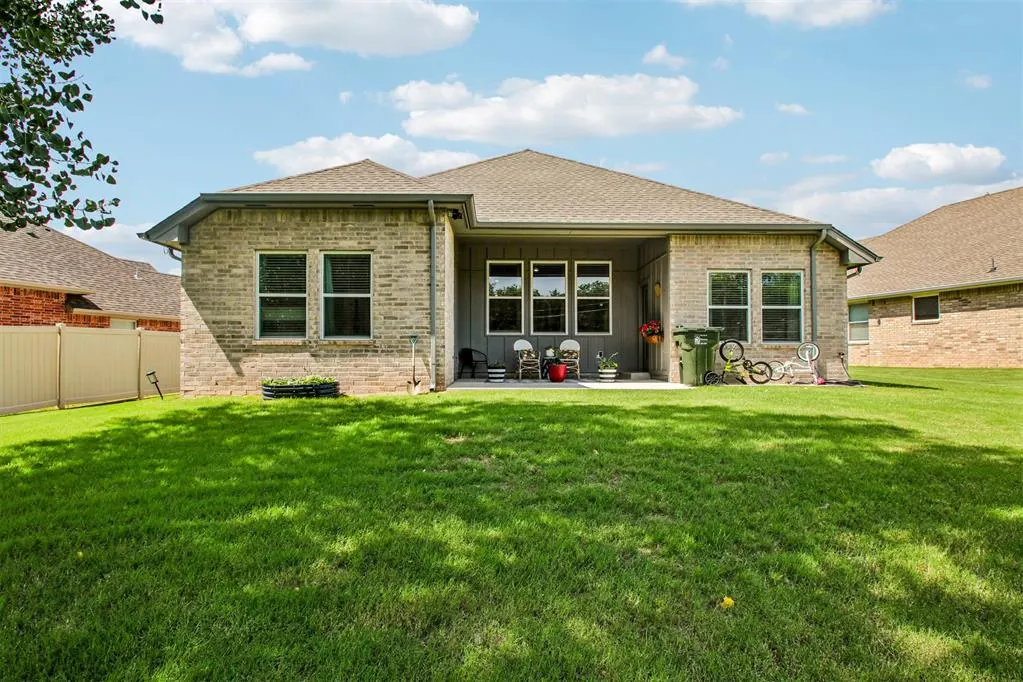 Photo 35 — 2107 Turtle Creek Way, Norman, OK 73071