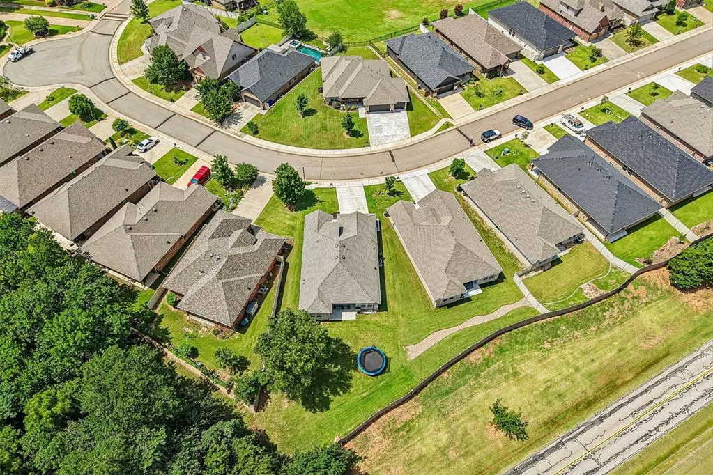 Photo 47 — 2107 Turtle Creek Way, Norman, OK 73071