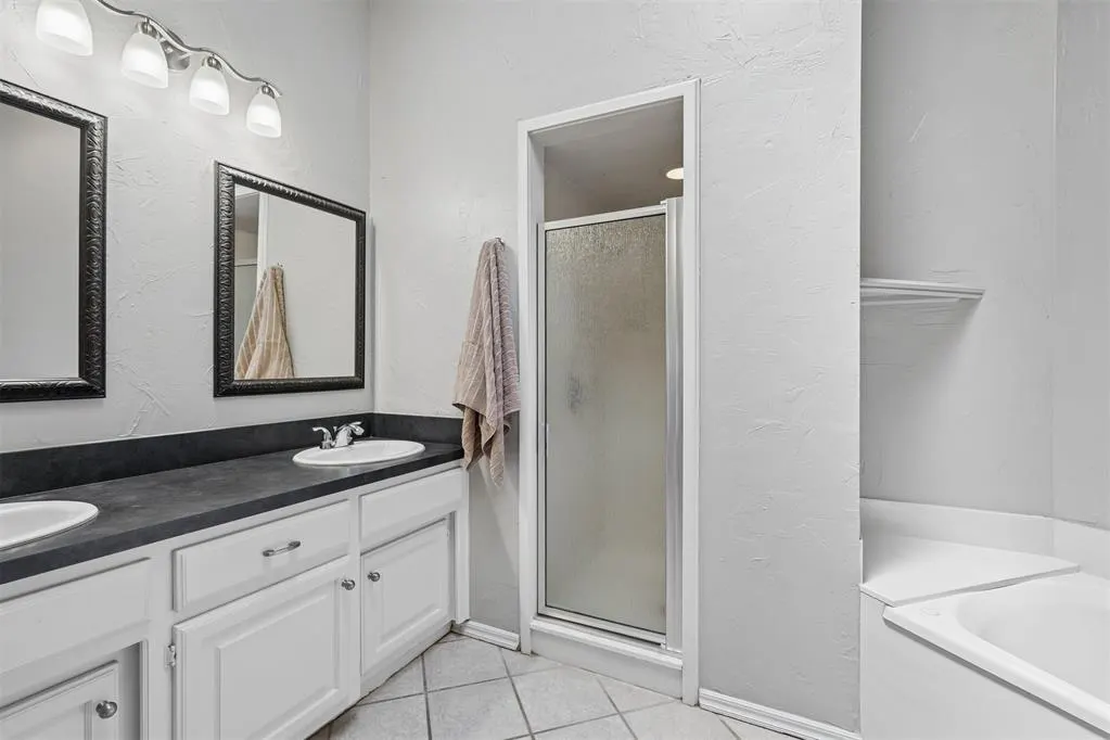 Photo 21 — 1809 Courtney Lane, Edmond, OK 73013