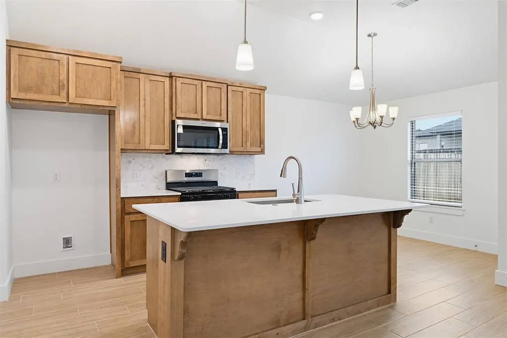 Photo 15 — 348 Woodrock Street, Harrah, OK 73045