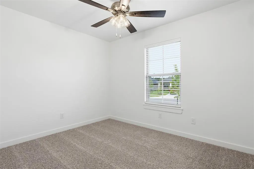 Photo 23 — 348 Woodrock Street, Harrah, OK 73045