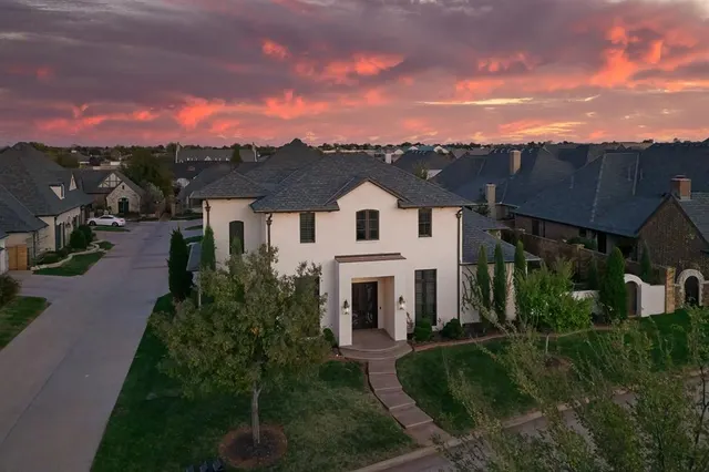 Photo 3 — 16324 Morningside Drive, Edmond, OK 73013