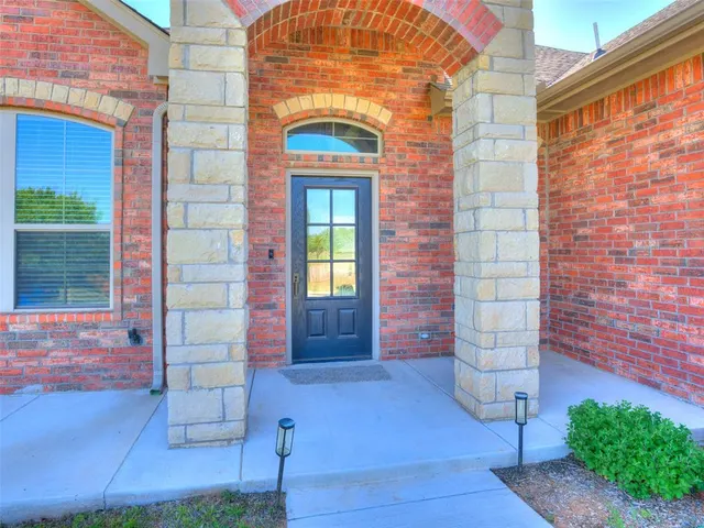 Photo 3 — 11341 White Tail Ridge, Guthrie, OK 73044