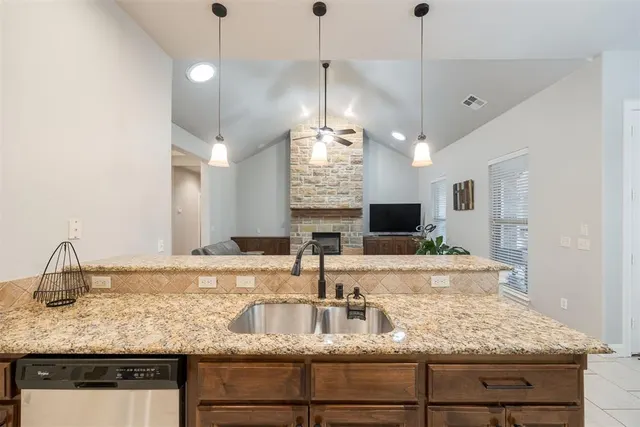 Photo 4 — 5609 NW 130th Street, Oklahoma City, OK 73142