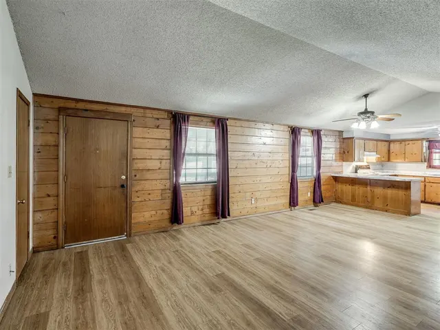 Photo 7 — 501 E Maple, Noble, OK 73068