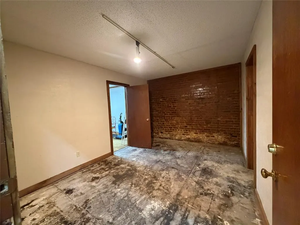 Photo 20 — 410 W Choctaw Avenue, Chickasha, OK 73018