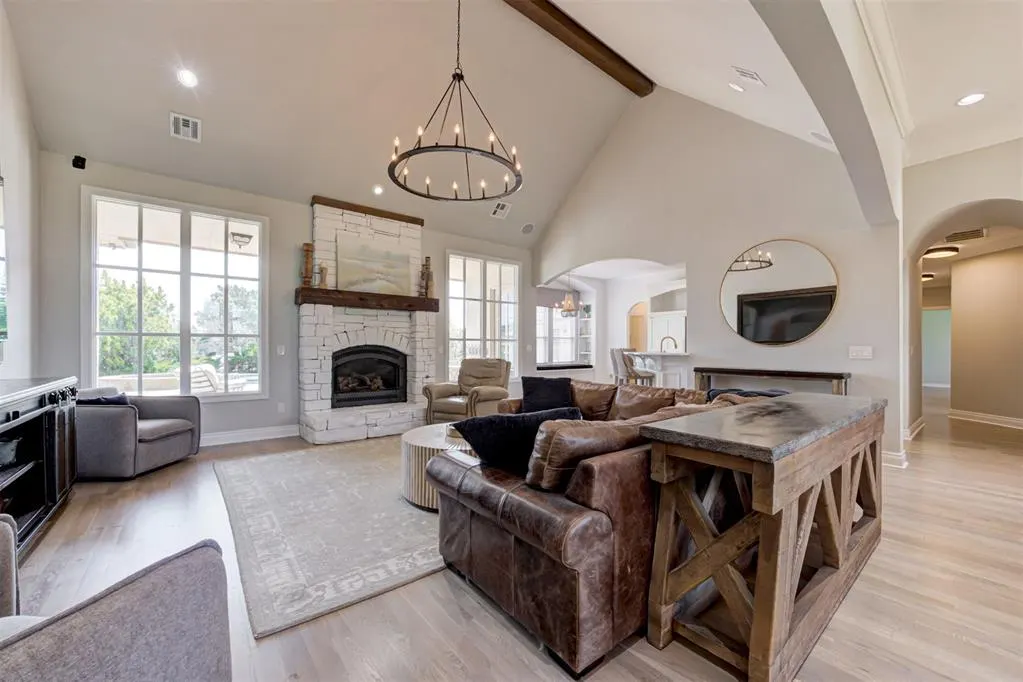 Photo 10 — 17312 Barrington Hills Lane, Edmond, OK 73012