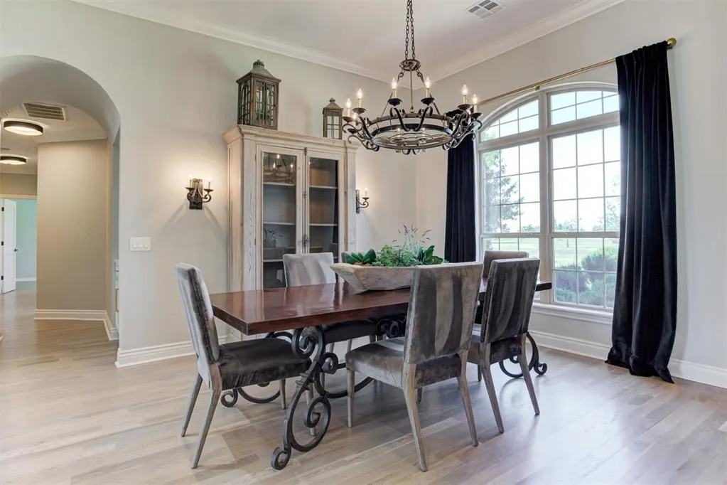 Photo 11 — 17312 Barrington Hills Lane, Edmond, OK 73012